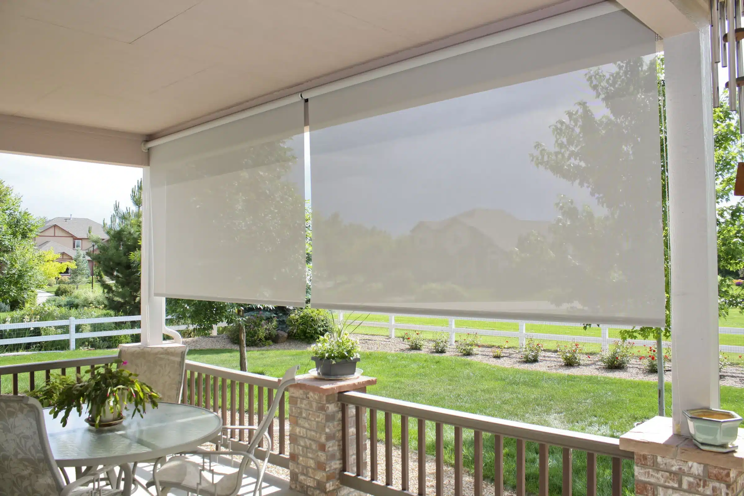 Best Outdoor Shades for Omaha’s Harsh Winter Winds and Summer Heat Best Outdoor Shades for Omaha's Harsh Winter Winds and Summer Heat